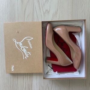 Christian Louboutin Nude Pumps size 36.5 NWT $795
